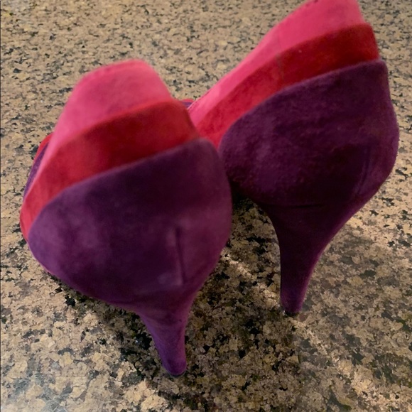 Color block suede pumps - Picture 3 of 4